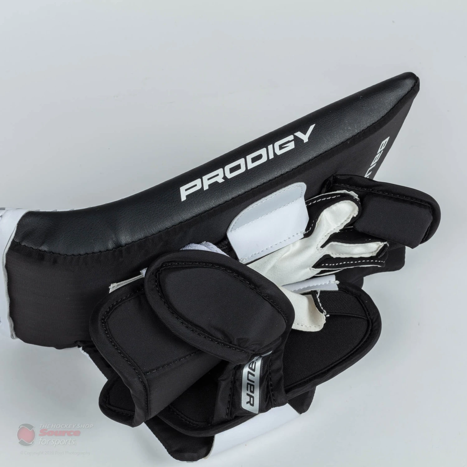 Bauer GSX Prodigy Youth Goalie Blocker S20 4 Bauer GSX Prodigy Youth Goalie Blocker S20 - Image 4