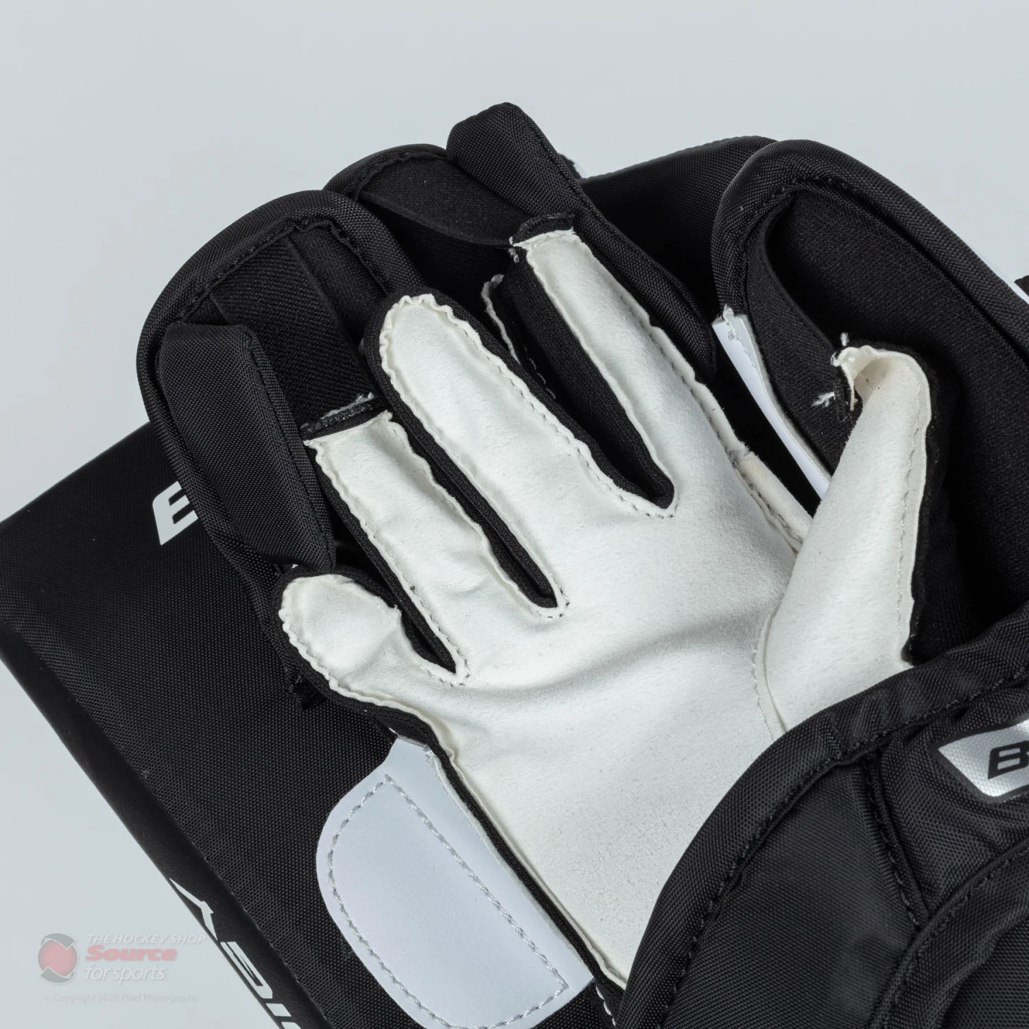 Bauer GSX Prodigy Youth Goalie Blocker S20 7 Bauer GSX Prodigy Youth Goalie Blocker S20 - Image 7