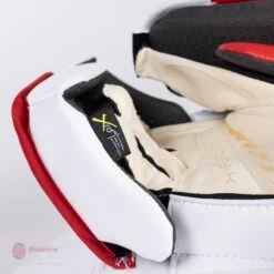 Bauer Vapor HyperLite Senior Goalie Blocker 30 Bauer Vapor HyperLite Senior Goalie Blocker -Hockey Discount Store bauer blockers bauer vapor hyperlite senior goalie blocker 27972274356290