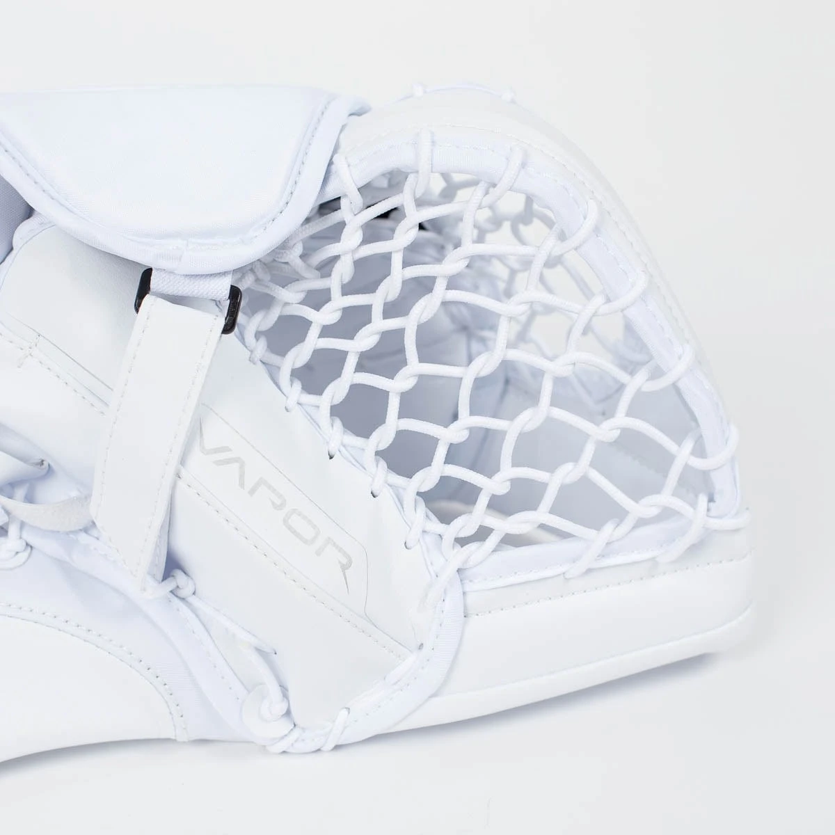 Bauer Vapor X2.7 Senior Goalie Catcher 4 Bauer Vapor X2.7 Senior Goalie Catcher - Image 4