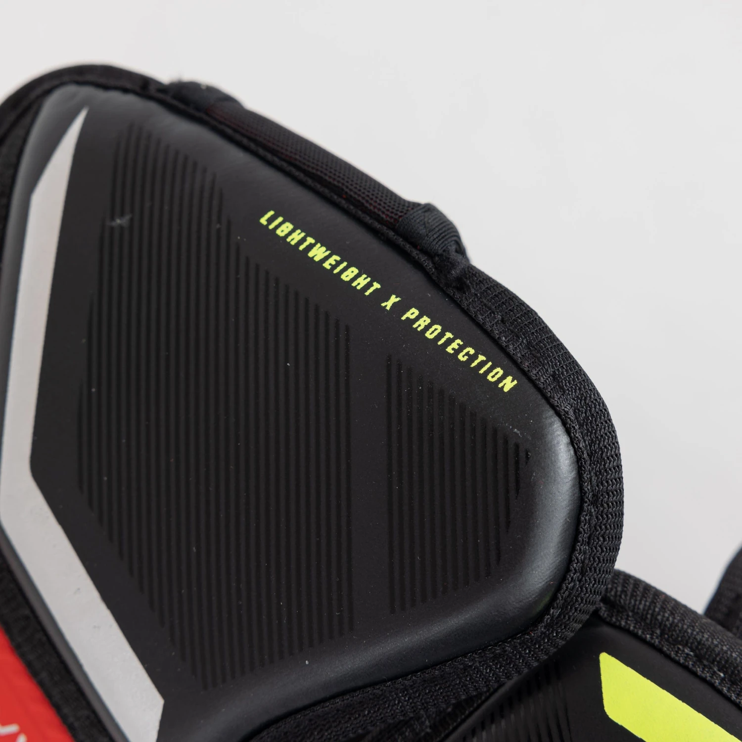 Bauer Vapor Hyperlite Intermediate Hockey Elbow Pads 15 Bauer Vapor Hyperlite Intermediate Hockey Elbow Pads - Image 15