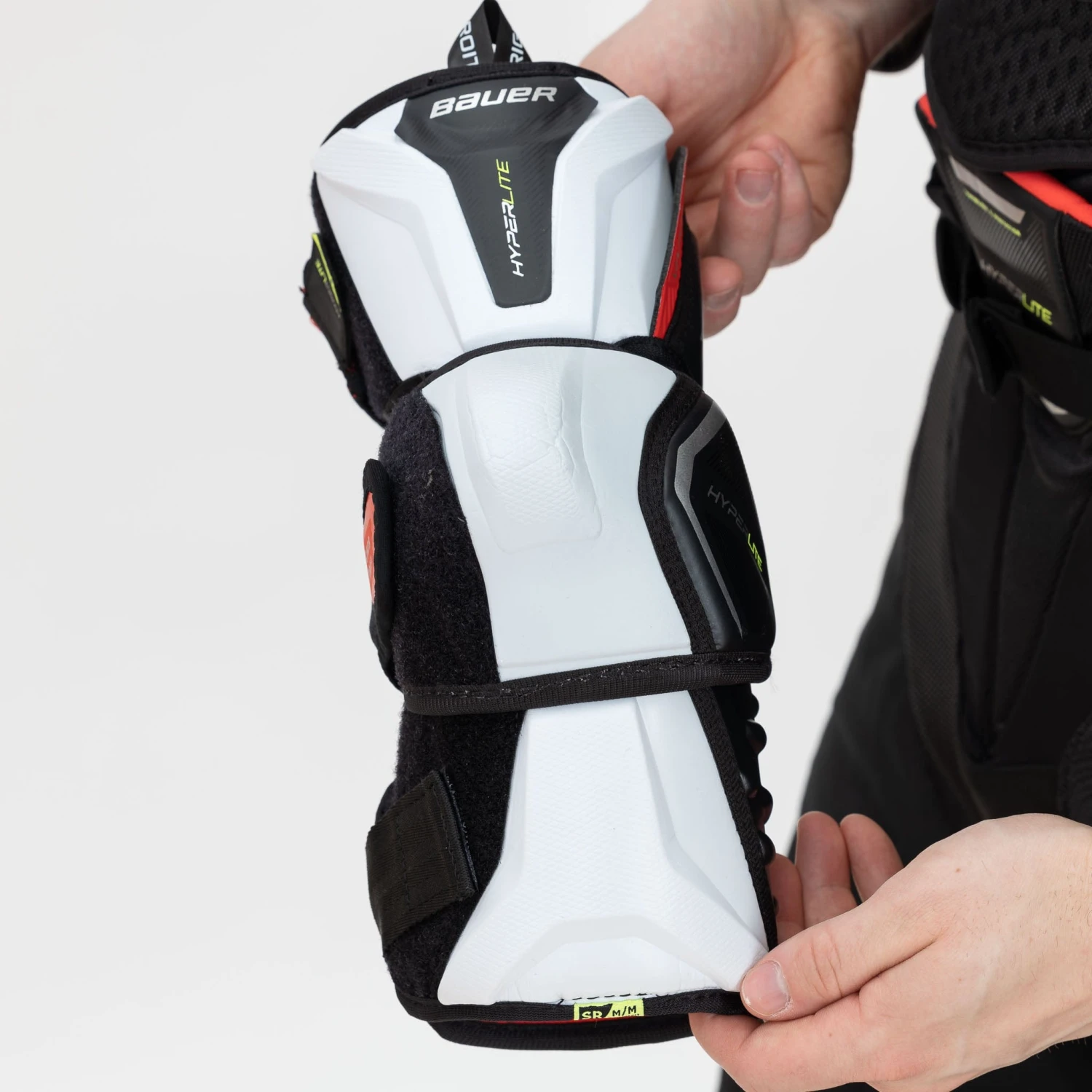 Bauer Vapor Hyperlite Intermediate Hockey Elbow Pads 10 Bauer Vapor Hyperlite Intermediate Hockey Elbow Pads - Image 10