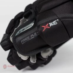 Bauer Vapor X Shift Pro Senior Hockey Gloves (2018) -Hockey Discount Store bauer gloves bauer vapor x shift pro senior hockey gloves 2018 4566048964674