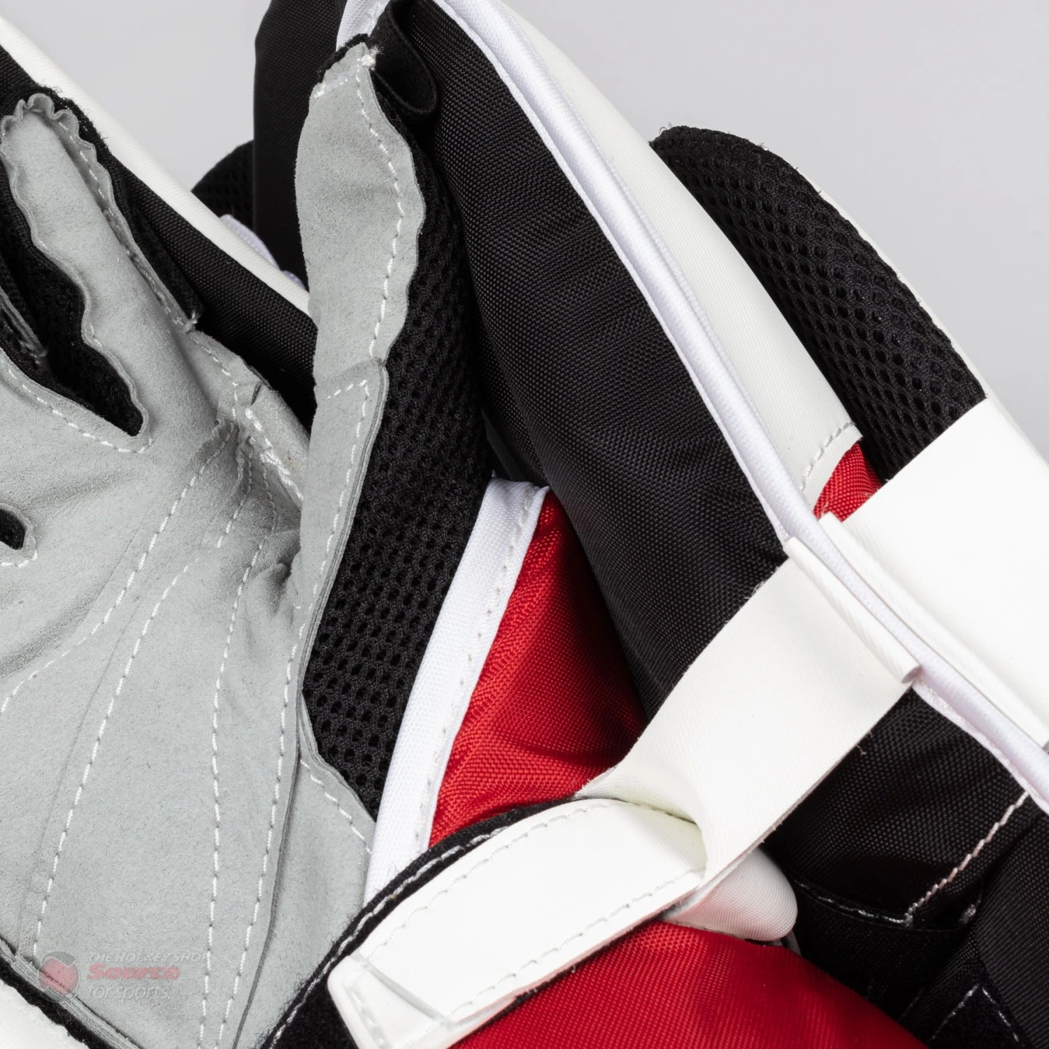 CCM Axis A1.9 Intermediate Goalie Blocker 9 CCM Axis A1.9 Intermediate Goalie Blocker - Image 9