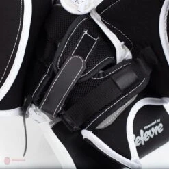 CCM Extreme Flex E4.5 Junior Goalie Catcher - Source Exclusive -Hockey Discount Store ccm catchers ccm extreme flex e4 5 junior goalie catcher source exclusive 5323873681474