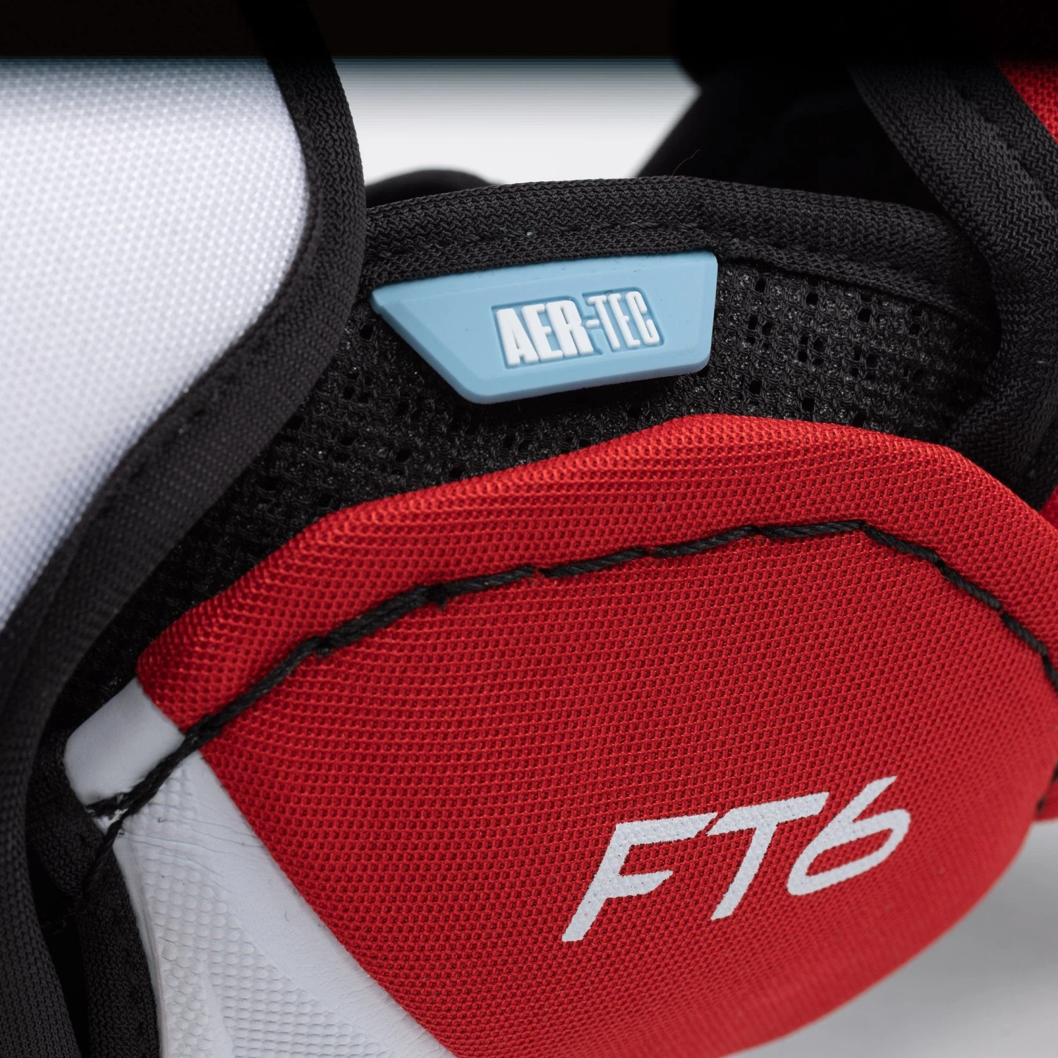 CCM Jetspeed FT6 Senior Hockey Elbow Pads 2 CCM Jetspeed FT6 Senior Hockey Elbow Pads - Image 2