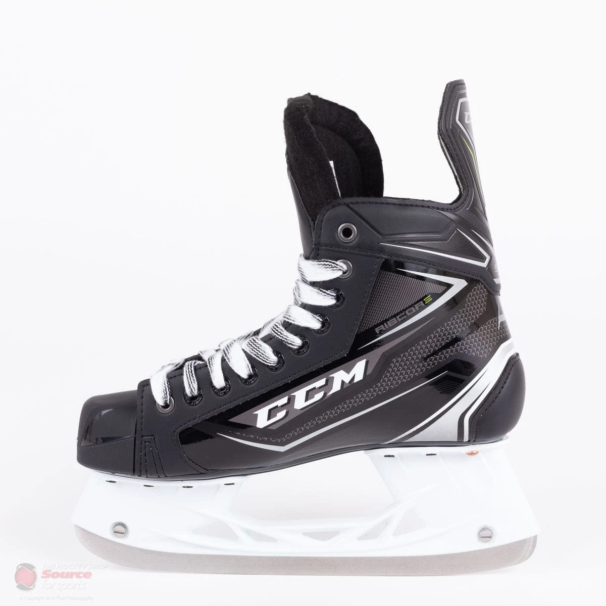 CCM RIBCOR Silver Senior Hockey Skates (2019) 2 CCM RIBCOR Silver Senior Hockey Skates (2019) - Image 2