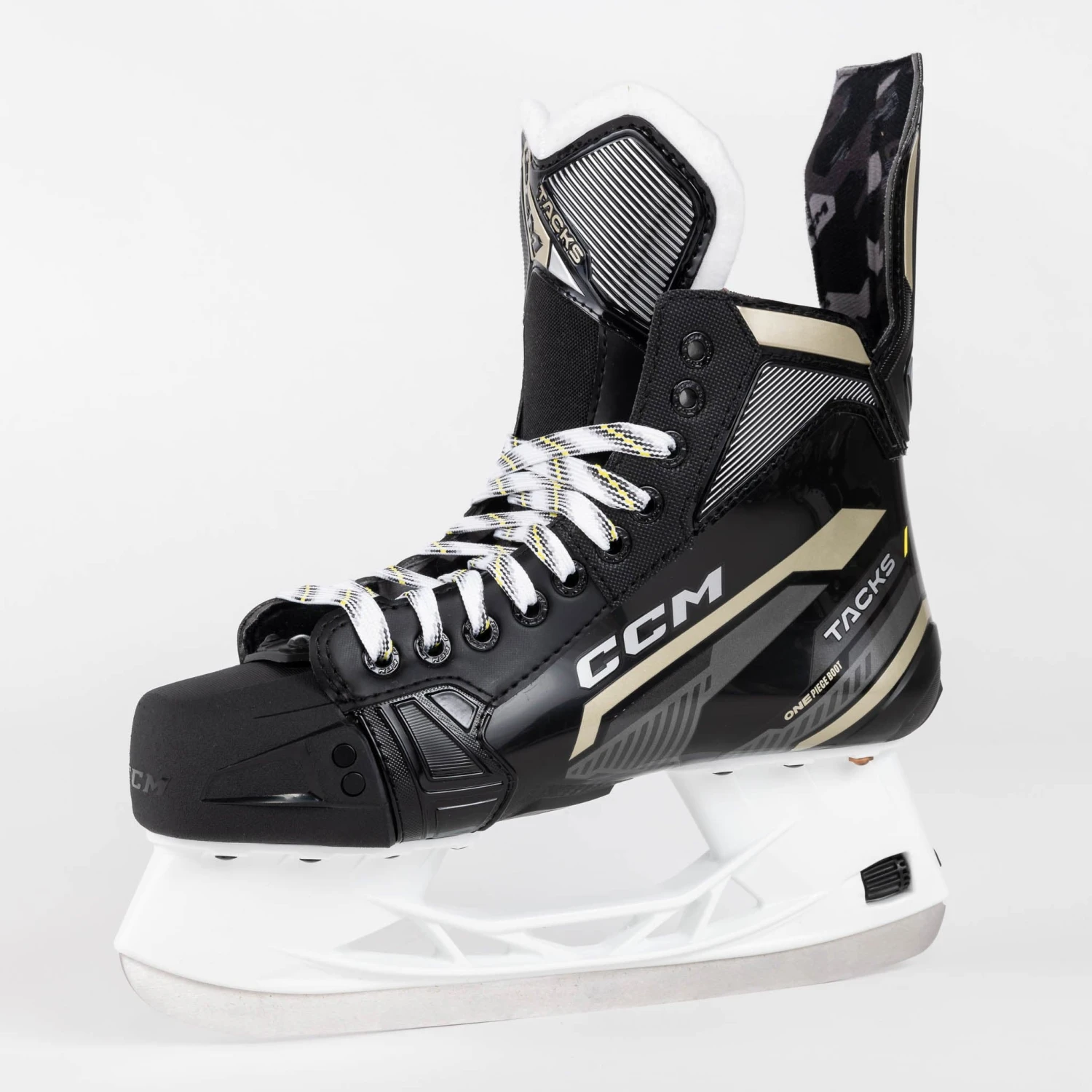 CCM Tacks AS570 Senior Hockey Skates 4 CCM Tacks AS570 Senior Hockey Skates - Image 4
