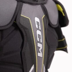CCM Tacks AS580 Junior Hockey Shoulder Pads -Hockey Discount Store ccm shoulder pads ccm tacks as580 junior hockey shoulder pads 29086559567938