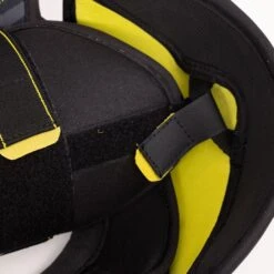 CCM Tacks AS580 Junior Hockey Shoulder Pads -Hockey Discount Store ccm shoulder pads ccm tacks as580 junior hockey shoulder pads 29086559633474