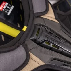 CCM Tacks AS580 Junior Hockey Shoulder Pads -Hockey Discount Store ccm shoulder pads ccm tacks as580 junior hockey shoulder pads 29086559961154