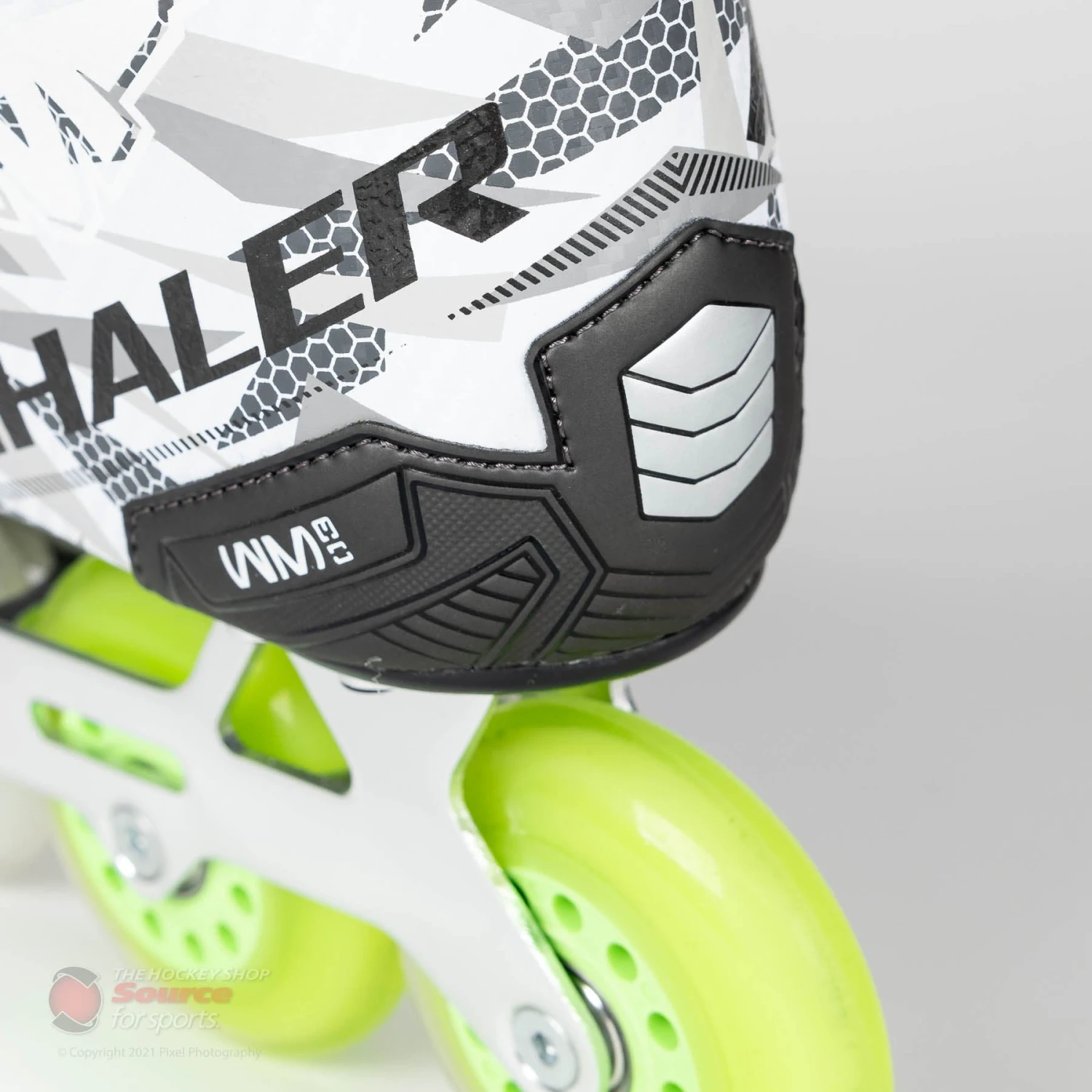 Mission Inhaler WM03 Senior Roller Hockey Skates 10 Mission Inhaler WM03 Senior Roller Hockey Skates - Image 10