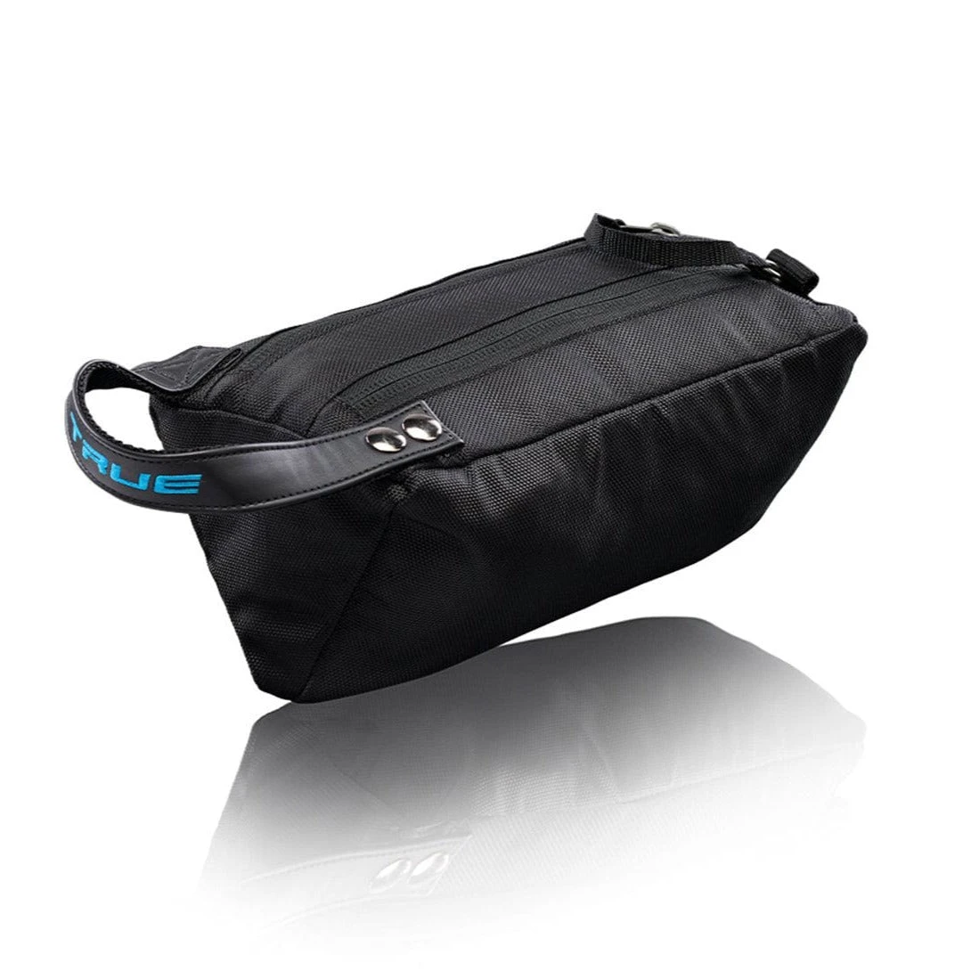 TRUE Elite Toiletry Bag 1 TRUE Elite Toiletry Bag