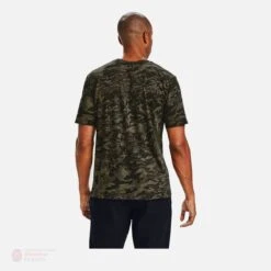 Under Armour ABC Camo Shortsleeve Mens Shirt -Hockey Discount Store under armour shirts under armour abc camo shortsleeve mens shirt 14611395543106