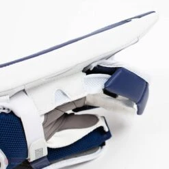 Vaughn Ventus SLR2 Junior Goalie Blocker 14 Vaughn Ventus SLR2 Junior Goalie Blocker -Hockey Discount Store vaughn blockers vaughn ventus slr2 junior goalie blocker 5743723708482