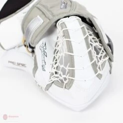 Vaughn Velocity Pro V Elite 2 Pro Carbon Senior Goalie Catcher 18 Vaughn Velocity Pro V Elite 2 Pro Carbon Senior Goalie Catcher -Hockey Discount Store vaughn catchers vaughn velocity pro v elite 2 pro carbon senior goalie catcher 5670450757698