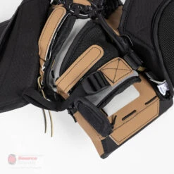 Vaughn Velocity V9 Pro Carbon Senior Goalie Catcher - Vintage Graphic 35 Vaughn Velocity V9 Pro Carbon Senior Goalie Catcher - Vintage Graphic -Hockey Discount Store vaughn catchers vaughn velocity v9 pro carbon senior goalie catcher vintage graphic 28267657789506