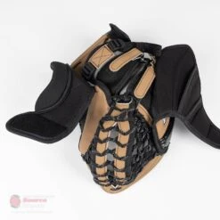 Vaughn Velocity V9 Pro Carbon Senior Goalie Catcher - Vintage Graphic 34 Vaughn Velocity V9 Pro Carbon Senior Goalie Catcher - Vintage Graphic -Hockey Discount Store vaughn catchers vaughn velocity v9 pro carbon senior goalie catcher vintage graphic 28267657855042