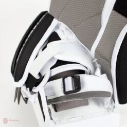 Vaughn Ventus SLR2-ST Junior Goalie Catcher -Hockey Discount Store vaughn catchers vaughn ventus slr2 st junior goalie catcher 5670466977858