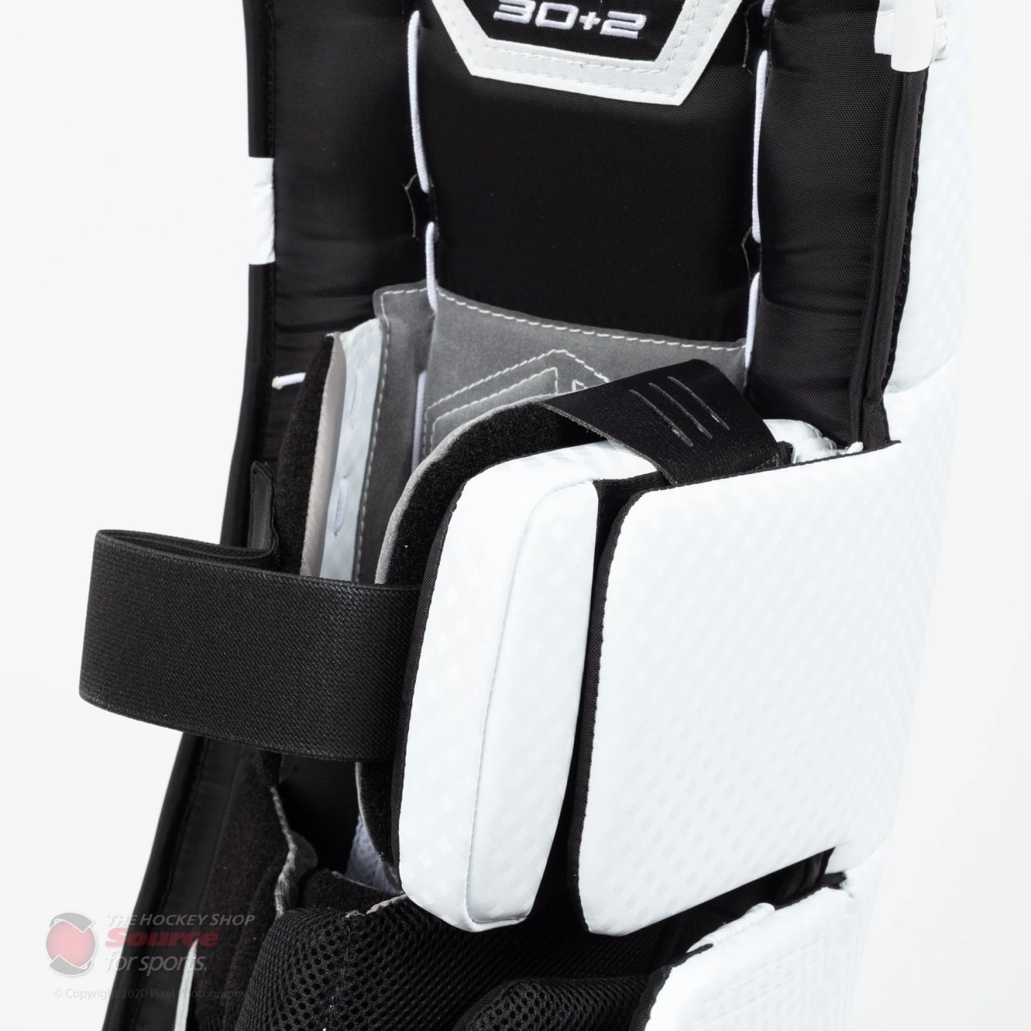 Vaughn Velocity V9 Intermediate Goalie Leg Pads 10 Vaughn Velocity V9 Intermediate Goalie Leg Pads - Image 10