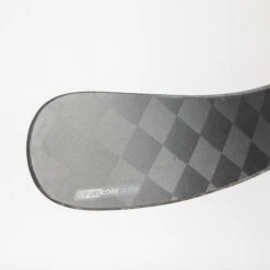 Warrior Covert QR5 Pro Senior Hockey Stick - Extra Long -Hockey Discount Store warrior hockey sticks warrior covert qr5 pro senior hockey stick extra long 29088728809538